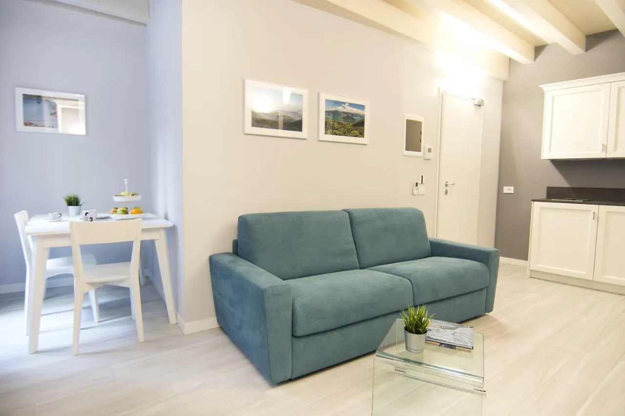 La Quadra Suites - Central Apartments In Iseo With Daily Housekeeping Italy